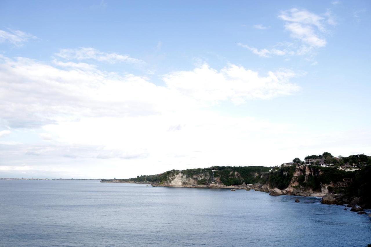 Oyo 2984 Berlian House Ungasan Ξενοδοχείο Jimbaran Εξωτερικό φωτογραφία